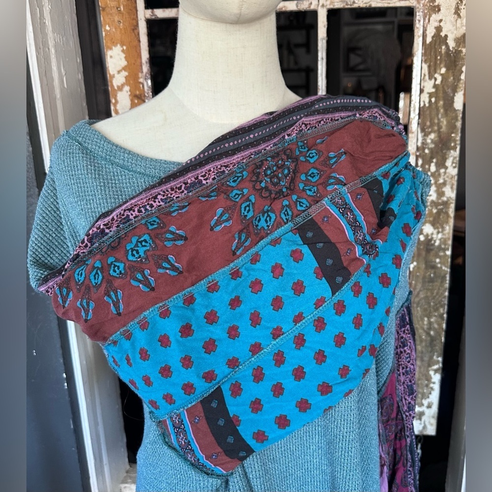 Free People Blossom Oversized Thermal Teal Waffle Knit Boho Dolman Top M - Picture 6 of 8